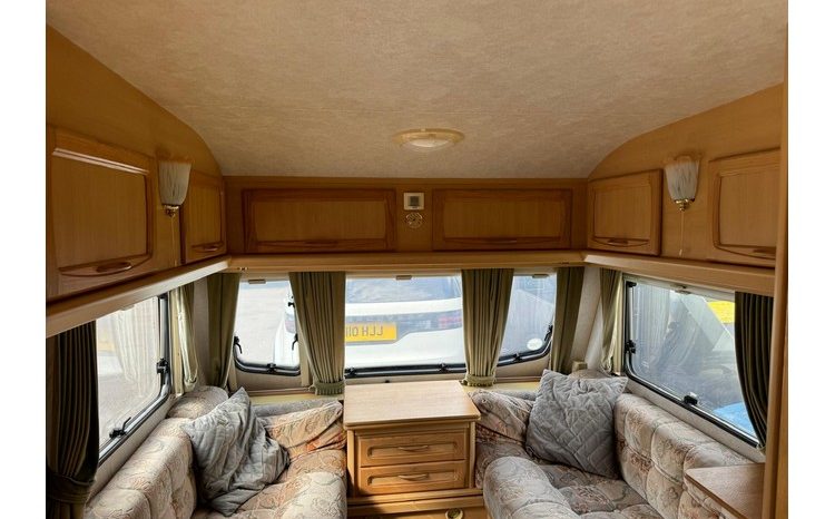 Coachman Amara 380 full