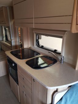 Elddis Xplore 435 full