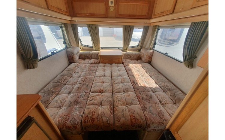 Coachman Amara 380 full