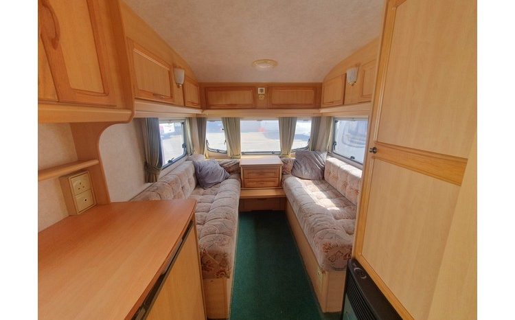 Coachman Amara 380 full