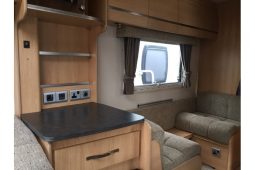 Coachman Pastiche 520 full