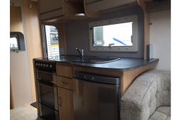 Coachman Pastiche 520 full