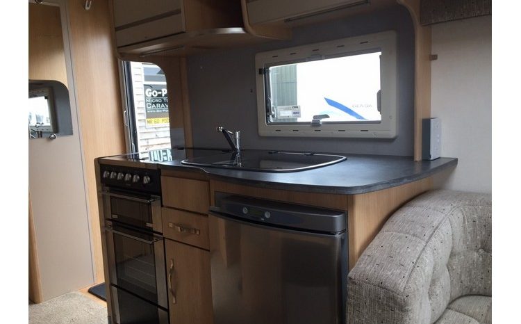 Coachman Pastiche 520 full